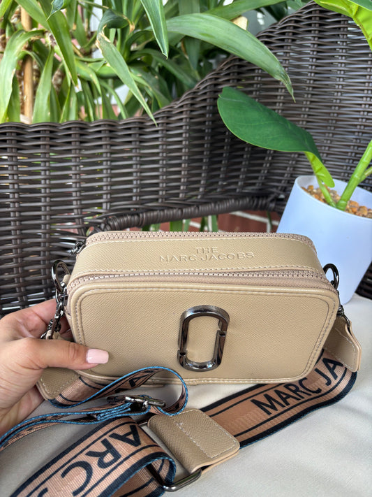 Beige Crossbody Purse with Strap